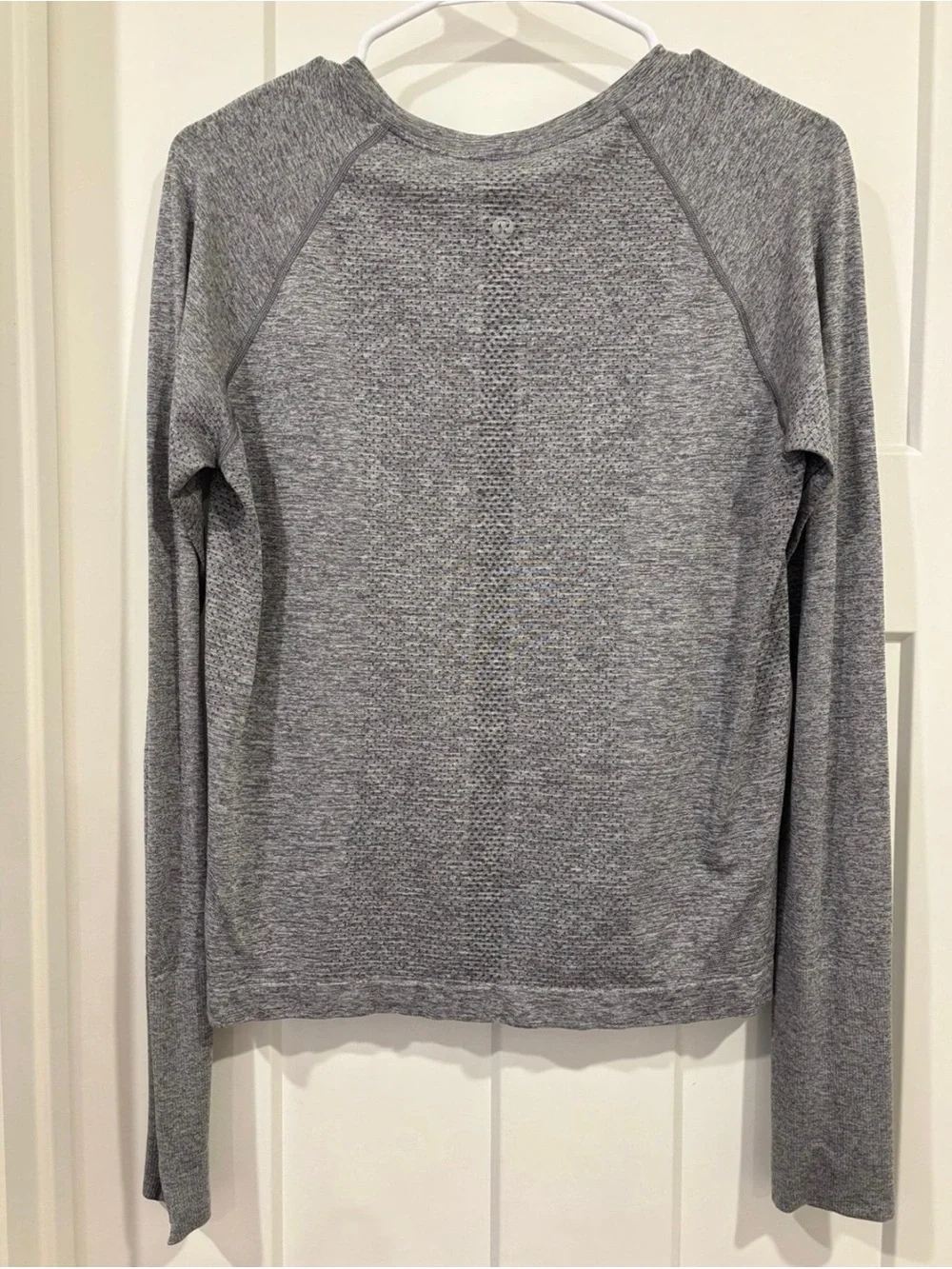lululemon swiftly tech waist length long sleeve